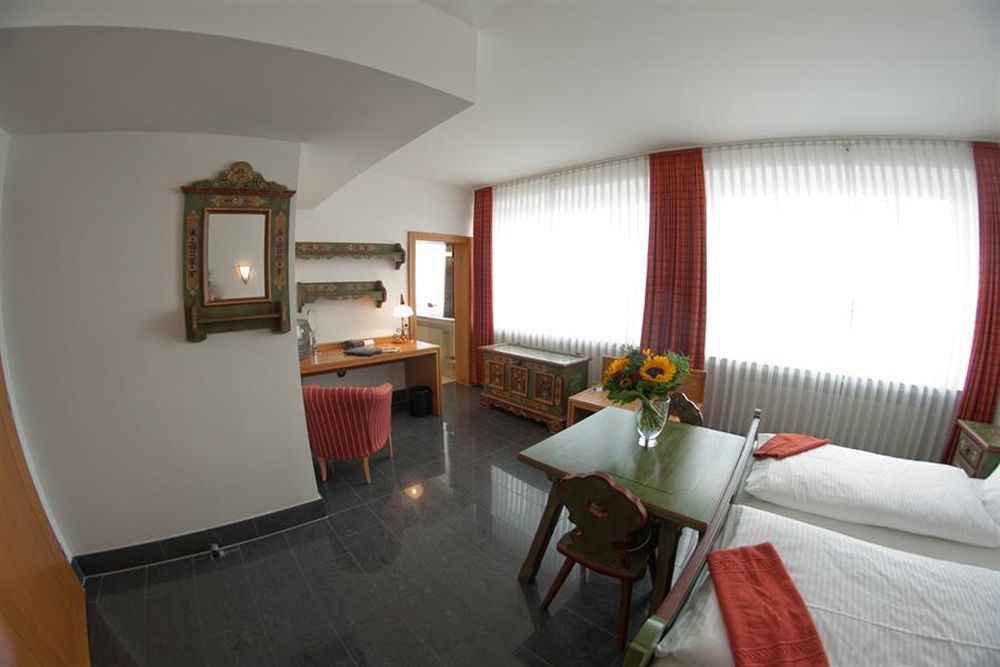 Pennswoods Inn Манхейм Экстерьер фото